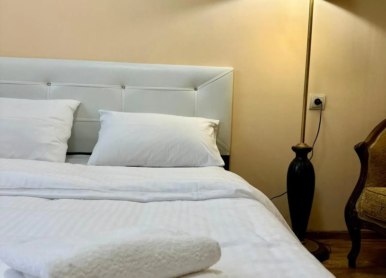 Old Clty Hotel Batumi 0*,